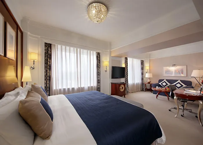 Royal Hotel 5*