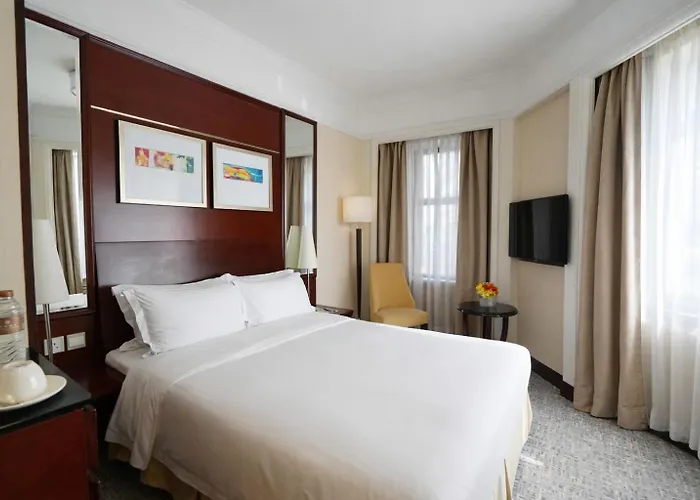 Royal Hotel 5*