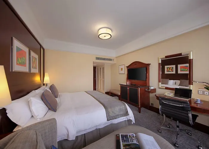 Royal Hotel 5*
