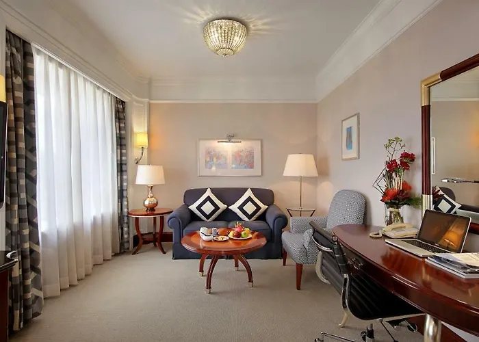 Royal Hotel 5*