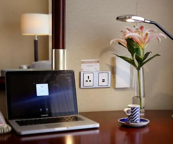 Royal Hotel 5*